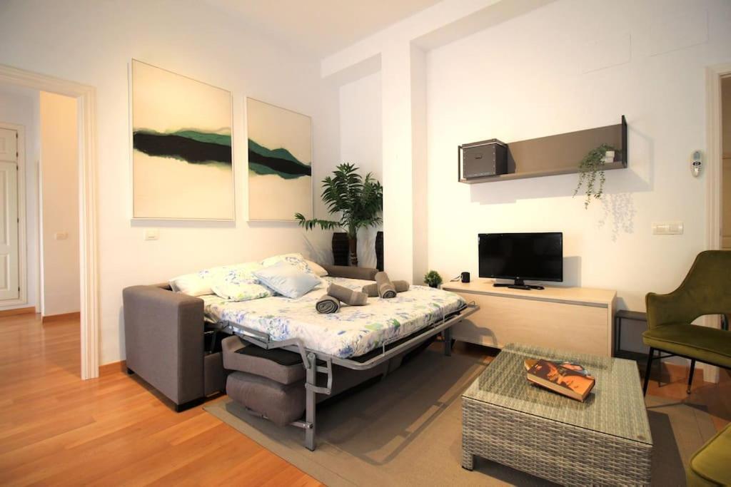 Bonito Y Silencioso Apartamento - Centro Historico Malaga Ngoại thất bức ảnh